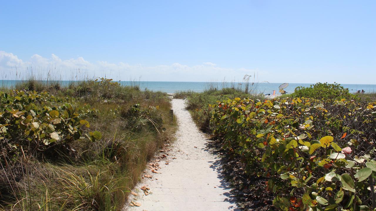 Pelicans Roost Gulf Front Sanibel Exterior photo