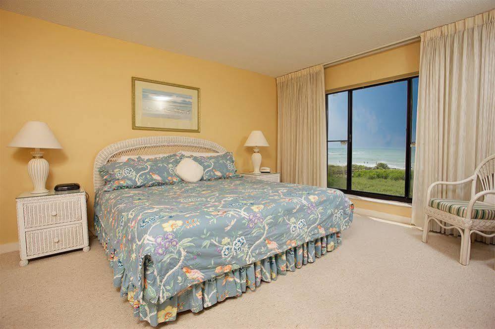 Pelicans Roost Gulf Front Sanibel Exterior photo